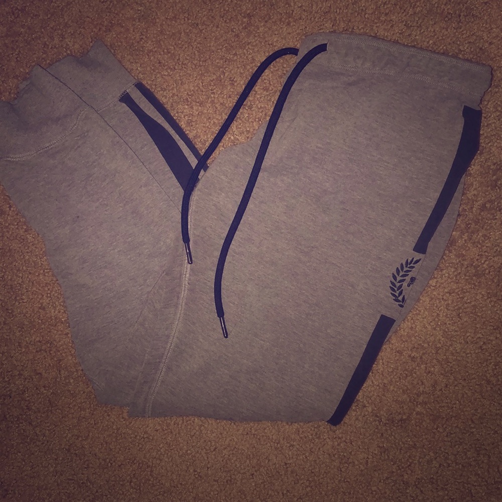 VS PINK gray jogger